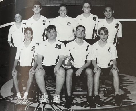 The last MA Mens Volleyball team in 2000